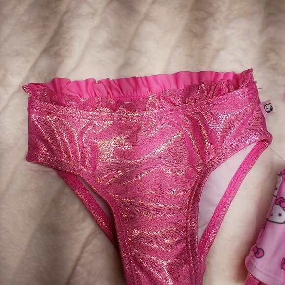 Hello Kitty 2-Piece Swimsuit Set | Size 18M | UPF 50 - NWT - Picture 3 of 14